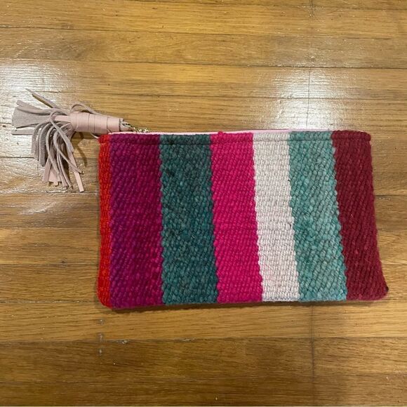 Sarah Sharp Artisan Knit Clutch Purse with Tassel Zipper - Picture 2 of 5